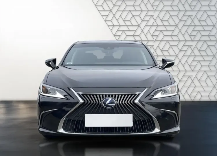 Lexus ES ES 300h Business Edition +