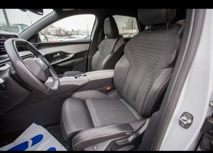 Peugeot 3008 3008 1.2 PureTech mHEV Allure S&S e-DCS6