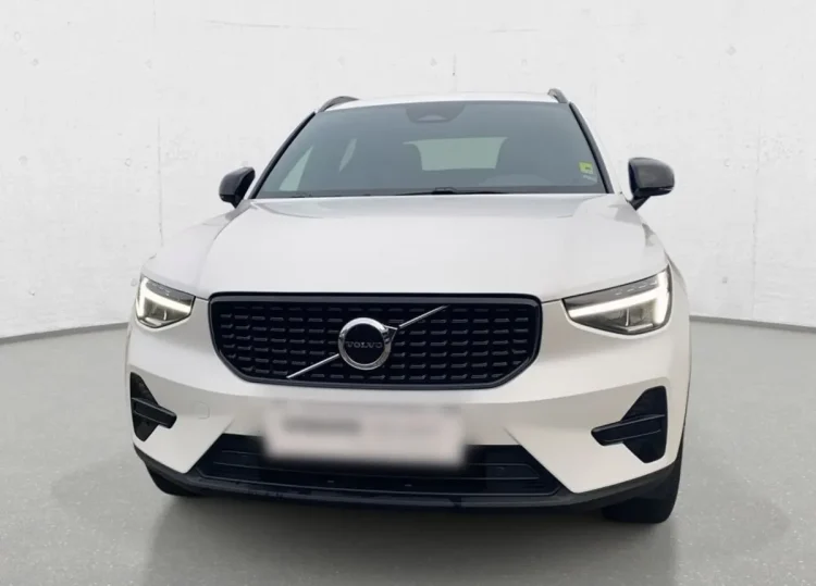 Volvo XC 40 XC40 B3 Plus Dark aut