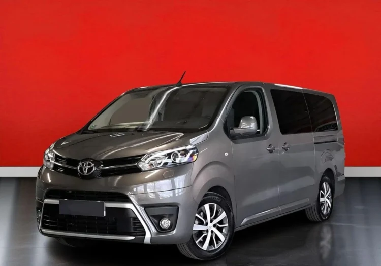 Toyota ProAce Proace Verso 2.0 D4-D Long Family