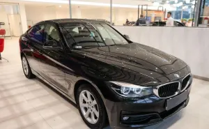 BMW Seria 3 318d Sport Line aut