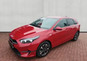 Kia  Ceed 1.5 T-GDI M