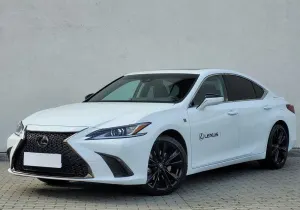 Lexus ES ES 300h F Sport Design