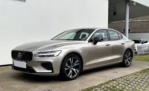 Volvo  S60 T8 AWD Plug-In Hybrid Polestar Engineered aut