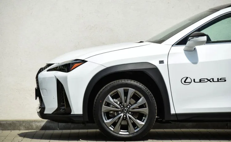 Lexus UX UX 250h GPF F Sport Design+ 2WD