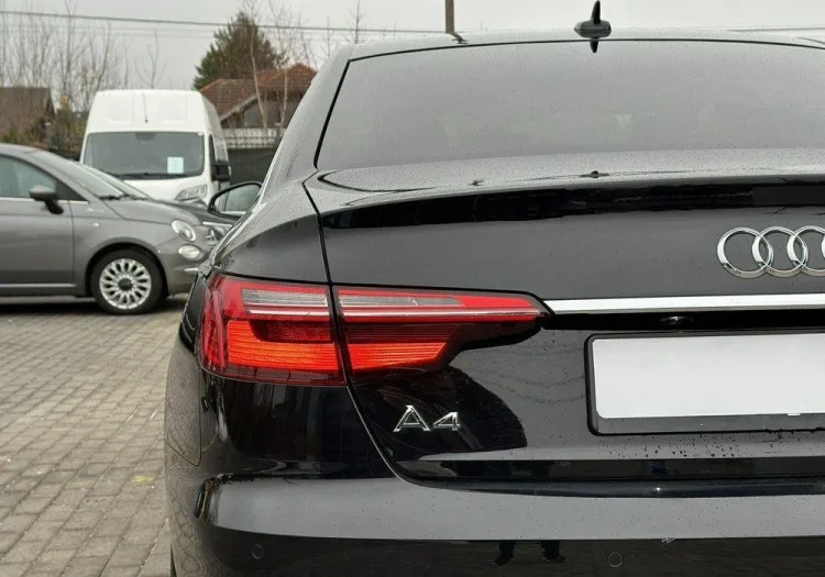 Audi A4 A4 35 TFSI mHEV S Line S tronic