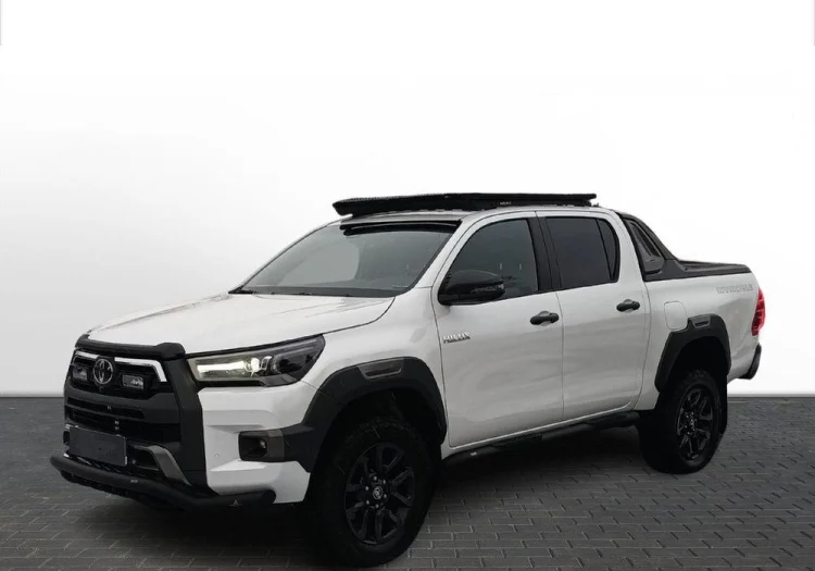 Toyota Hilux Hilux 2.8 D-4D Double Cab Invincible Sport 4x4 aut