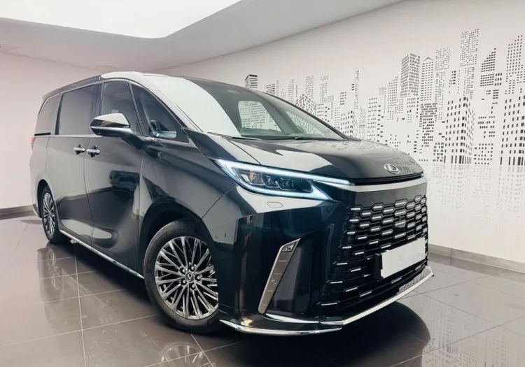 Lexus LM LM 350h Prestige