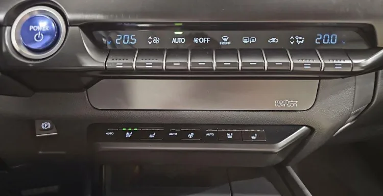 Lexus UX UX 300e 72.8 kWh Omotenashi 2WD