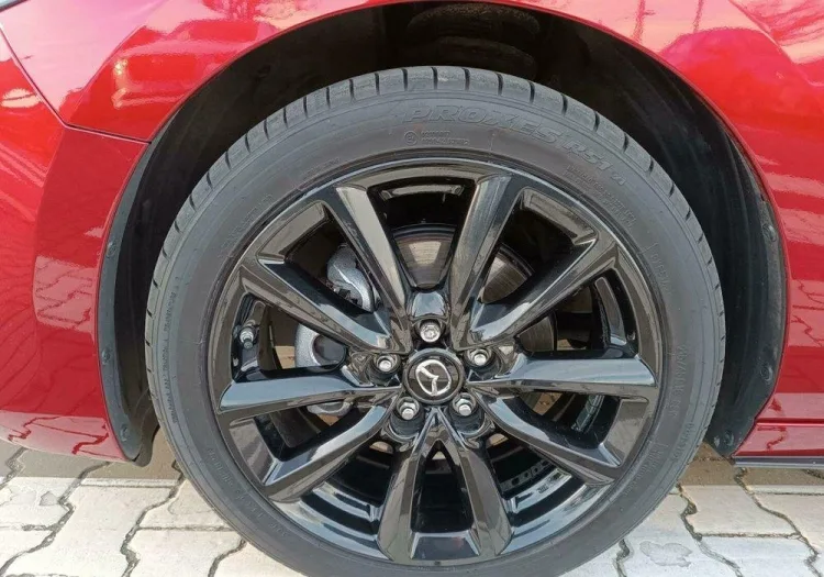 Mazda 3 3 2.0 mHEV Homura aut