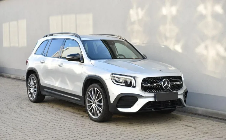 Mercedes-Benz GLB GLB 200 4-Matic AMG Line 8G-DCT
