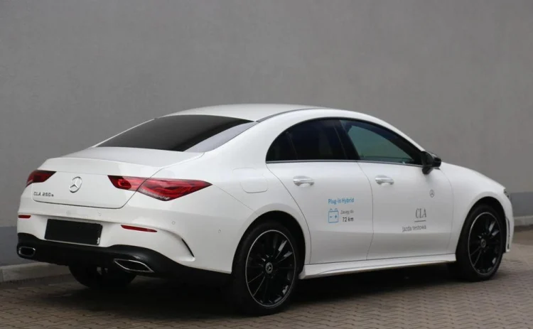 Mercedes-Benz CLA CLA 250 e AMG Line 8G-DCT