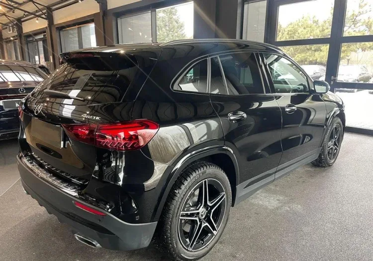 Mercedes-Benz GLA GLA 220 mHEV 4-Matic AMG Line 8G-DCT