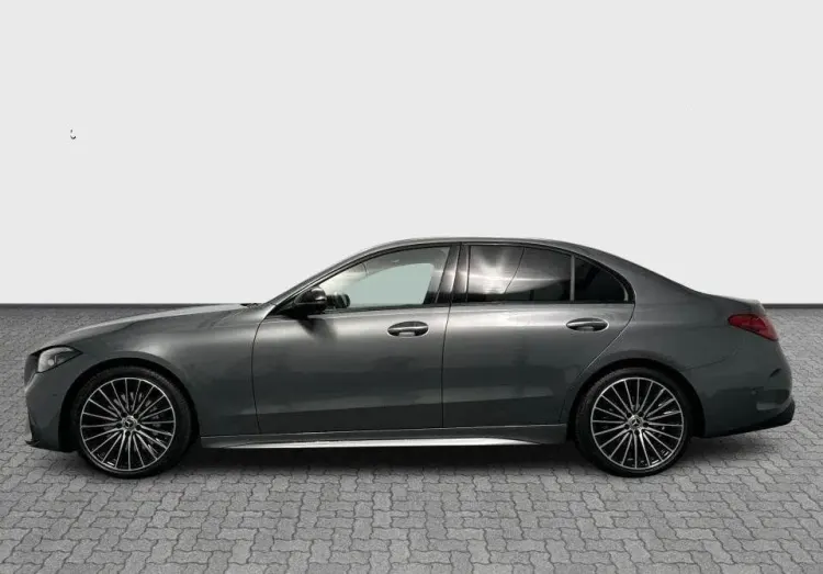 Mercedes-Benz Klasa C C 220 d mHEV 4-Matic AMG