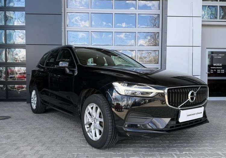 Volvo XC 60 XC 60 T4 Momentum Pro aut