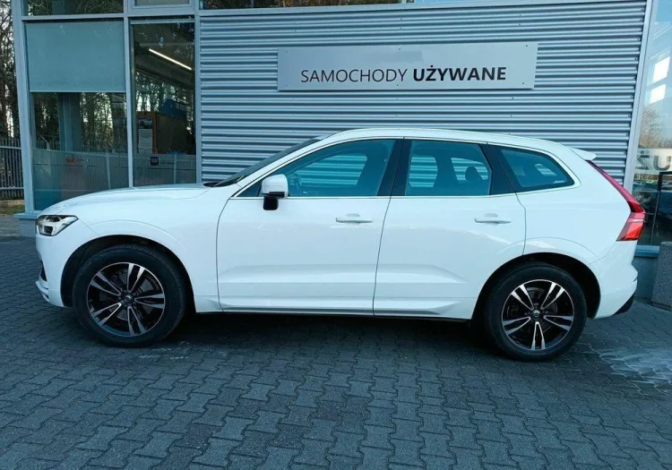 Volvo XC 60 XC 60 T4 Momentum Pro aut