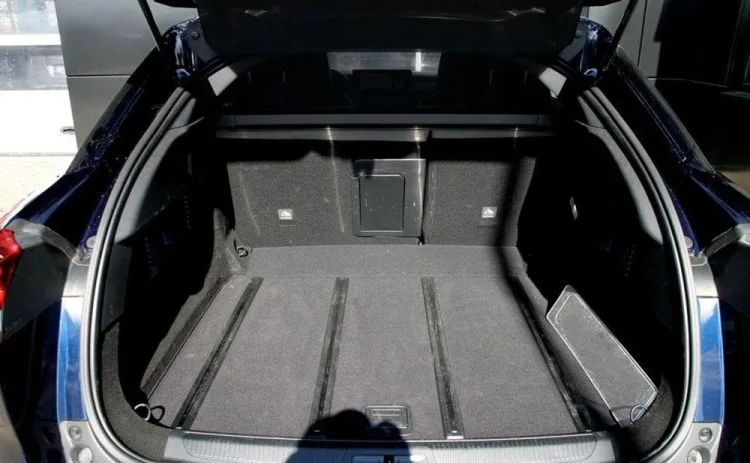 Citroen C5 X C5 X 1.2 PureTech Plus EAT8