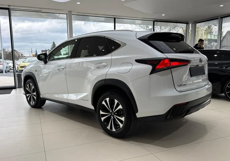 Lexus NX NX 300h F Sport AWD