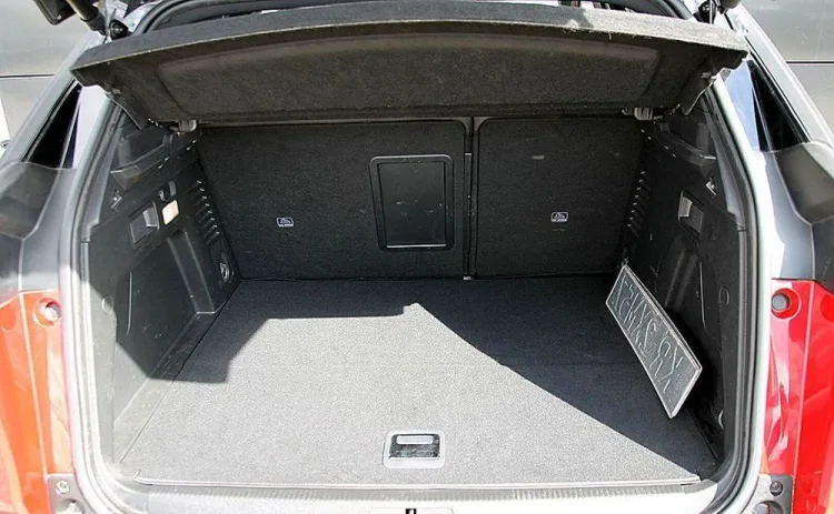 Peugeot 3008 3008 1.6 PureTech Hybrid4 PHEV GT Pack S&S EAT8