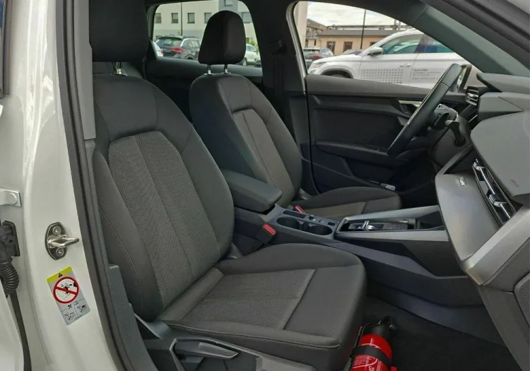 Audi A3 A3 30 TFSI mHEV S tronic