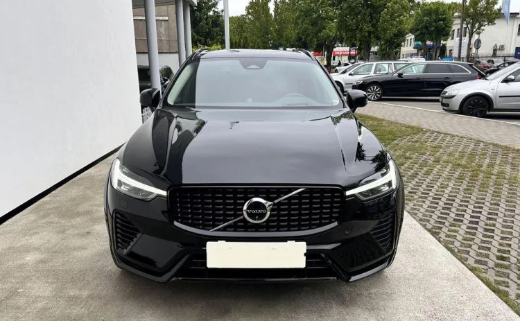 Volvo XC 60 XC 60 T8 Plug-In Hybrid AWD Ultra Dark aut