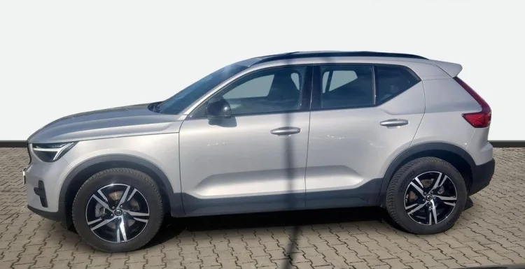 Volvo XC 40 XC40 B3 Plus Dark aut
