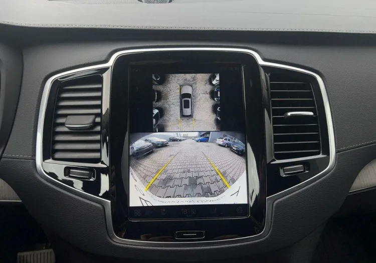 Volvo XC 90 XC 90 T8 AWD Plug-In Hybrid Plus Dark 7os aut