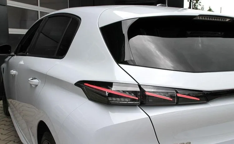 Peugeot 308 308 1.2 mHEV GT S&S e-DCS6