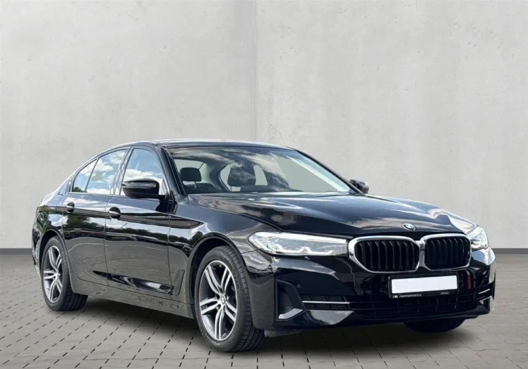 BMW Seria 5 520d xDrive mHEV aut