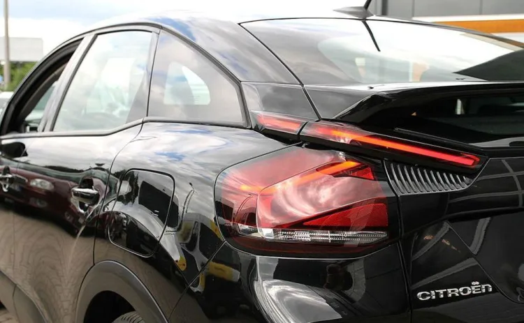 Citroen C4 C4 1.2 PureTech Plus S&S EAT8