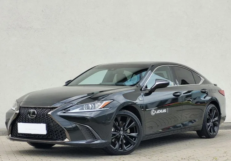 Lexus ES ES 300h F Sport Design