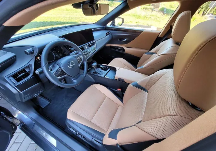 Lexus ES ES 300h Business Edition