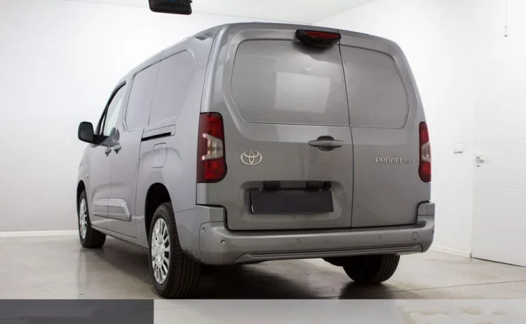 Toyota Proace City Proace City 1.5 D-4D Standard 2,4t Comfort Aut.