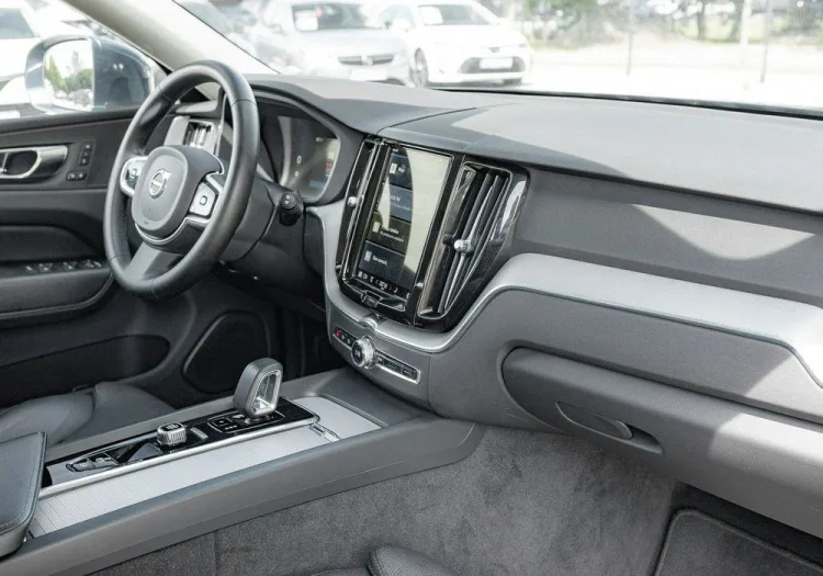 Volvo XC 60 XC 60 B4 D AWD Plus Bright aut