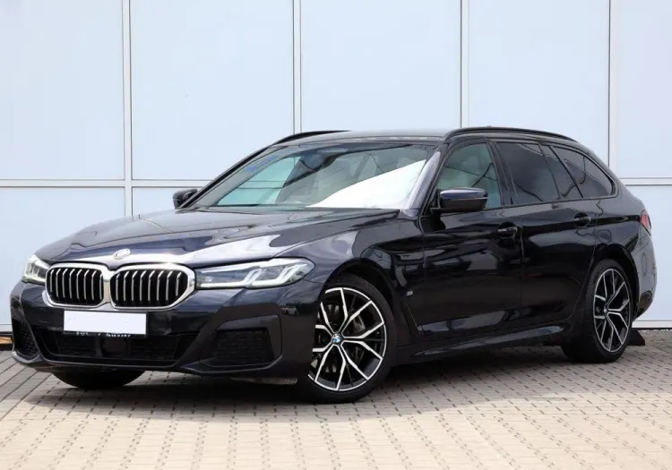 BMW Seria 5 530d xDrive mHEV aut