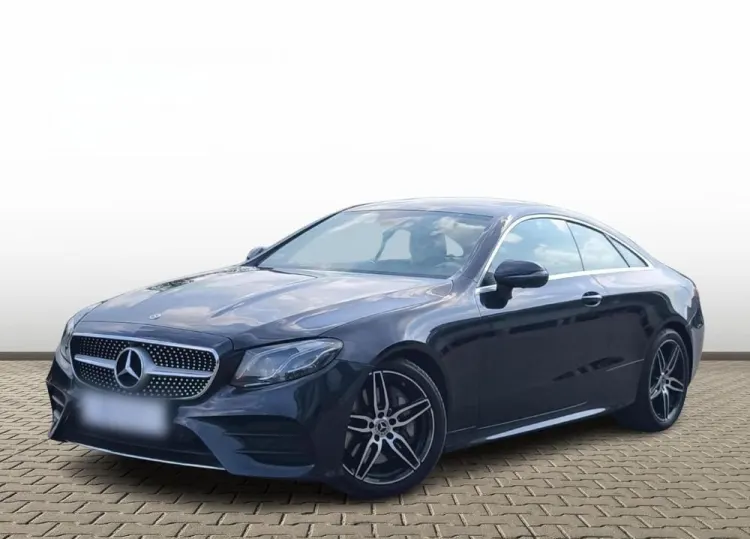 Mercedes-Benz Klasa E E 300 Coupe 9G-TRONIC