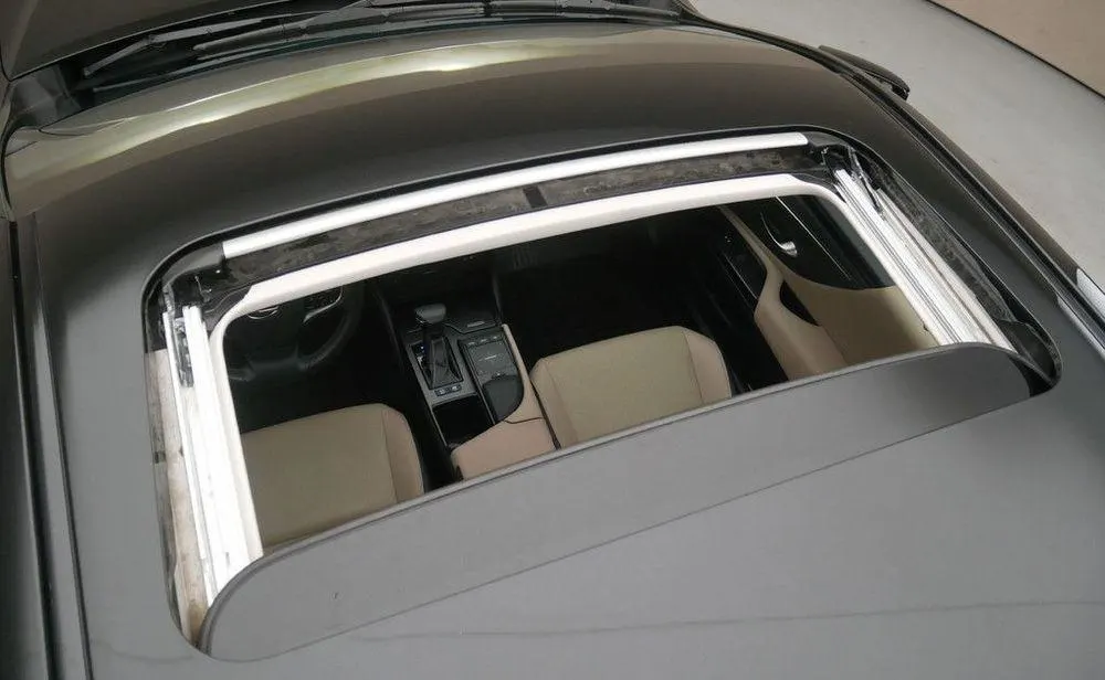 Lexus ES ES 300h Elegance