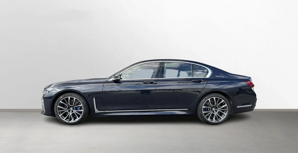BMW Seria 7 750i xDrive sport-aut