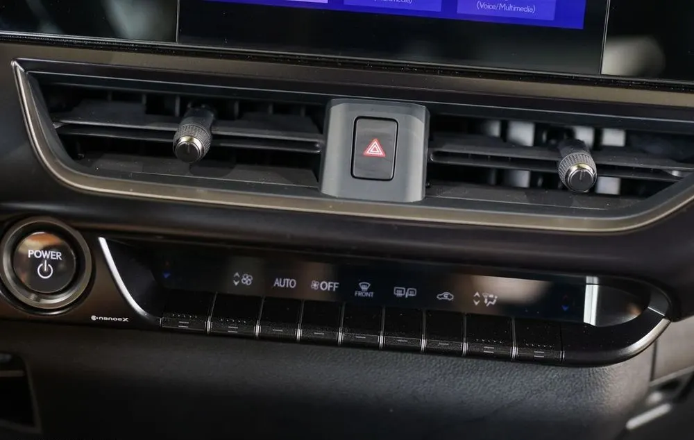 Lexus UX UX 250h GPF F Sport Design 2WD