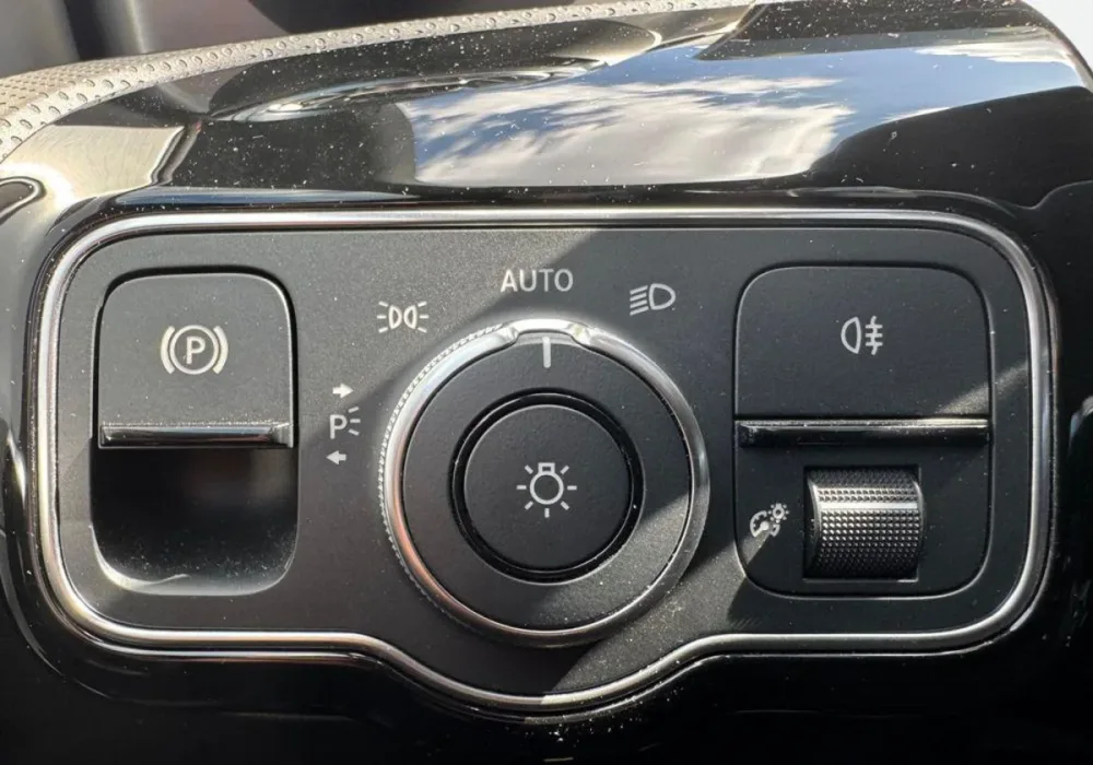 Mercedes-Benz CLA CLA 200 AMG Line 7G-DCT