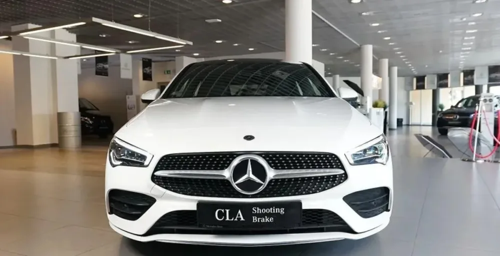Mercedes-Benz CLA CLA 200 AMG Line 7G-DCT
