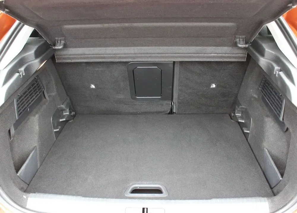 Citroen C4 C4 1.2 PureTech Shine S&S EAT8