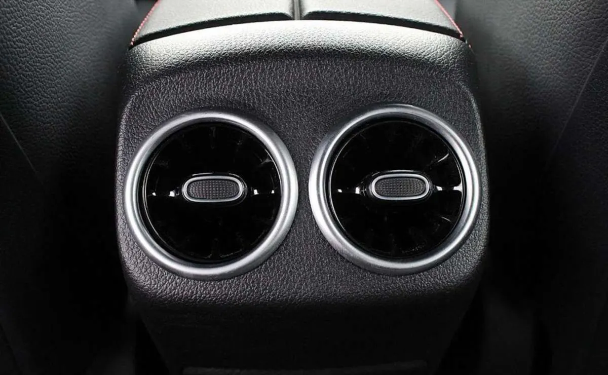 Mercedes-Benz Klasa A A 250 e AMG Line 8G-DCT