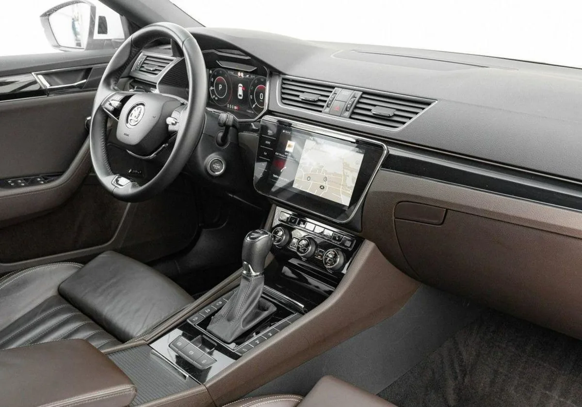Skoda Superb Superb 2.0 TDI SCR L&K DSG