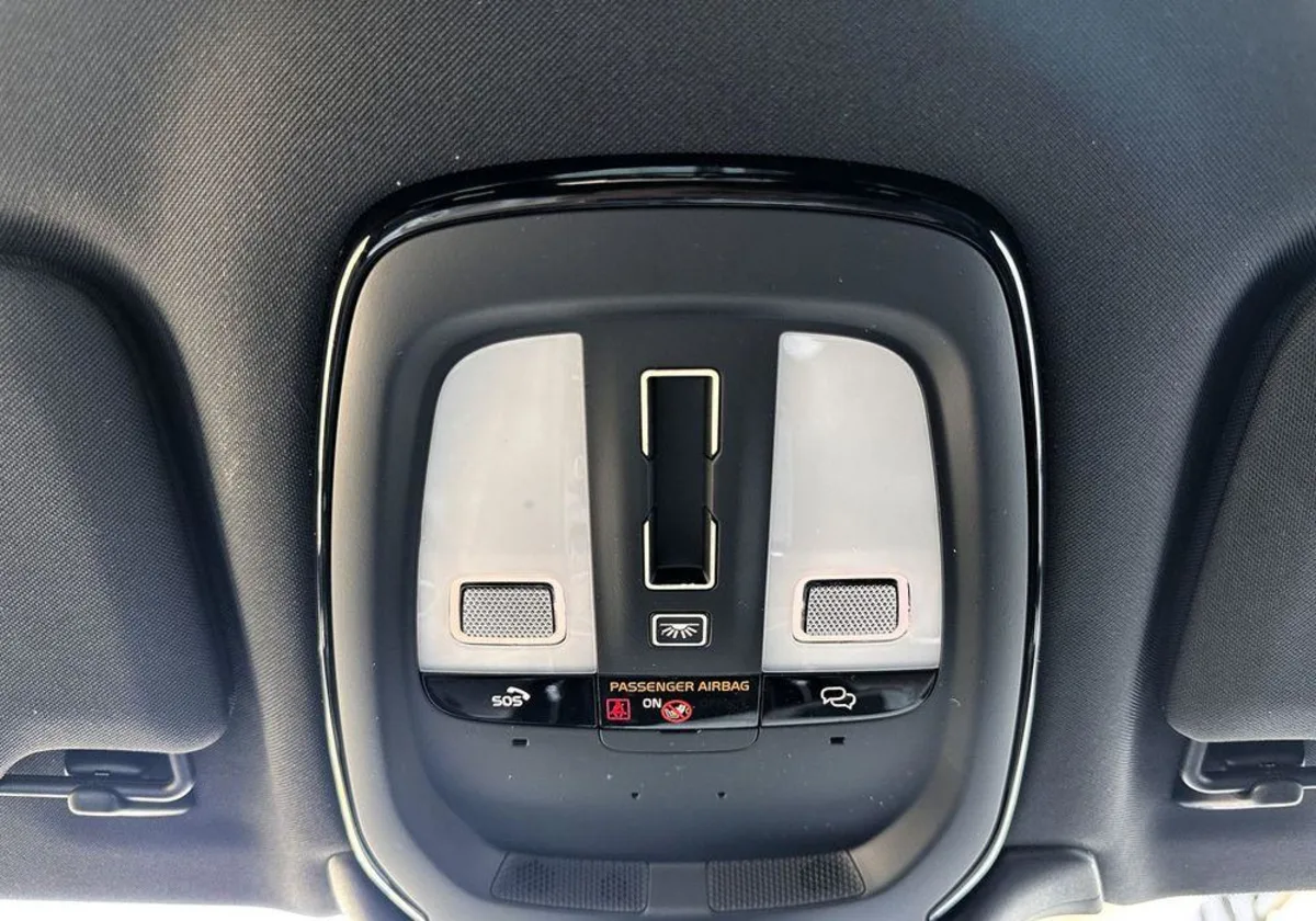 Volvo V90 V90 T8 AWD Plug-In Hybrid Ultimate Dark aut