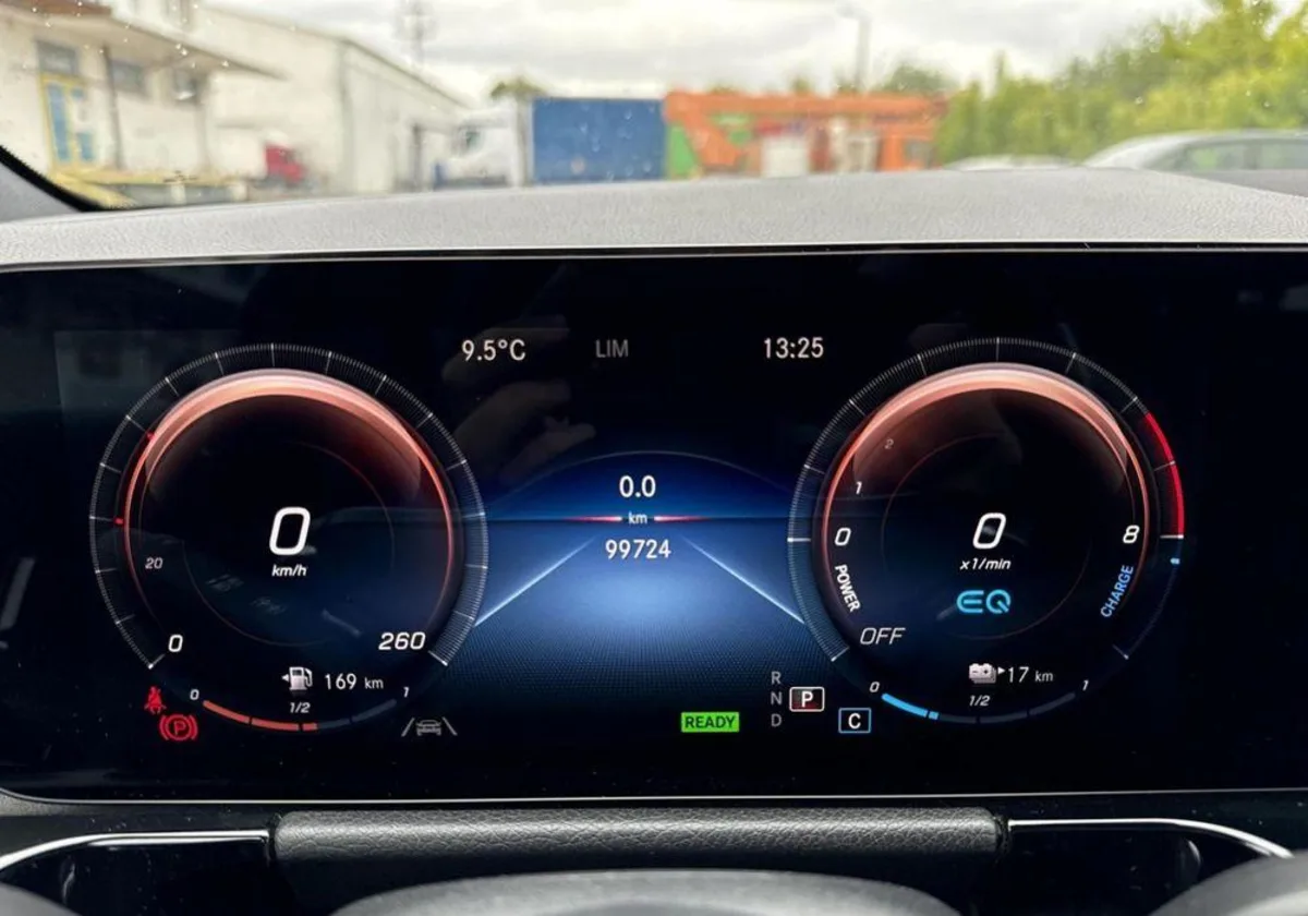 Mercedes-Benz GLA GLA 250e AMG Line