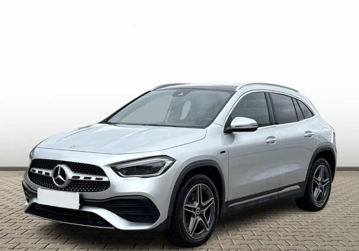 Mercedes-Benz GLA GLA 250e AMG Line