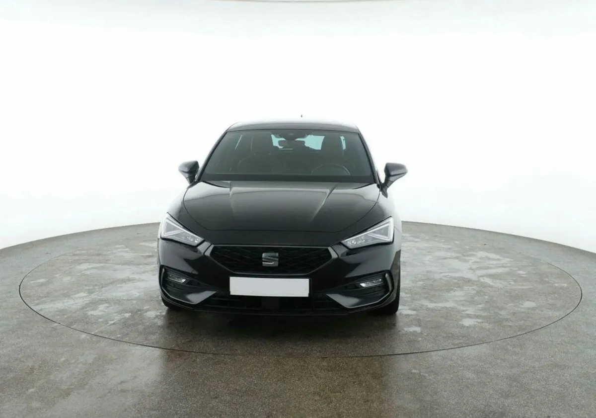 SEAT Leon Leon 1.5 eTSI FR DSG