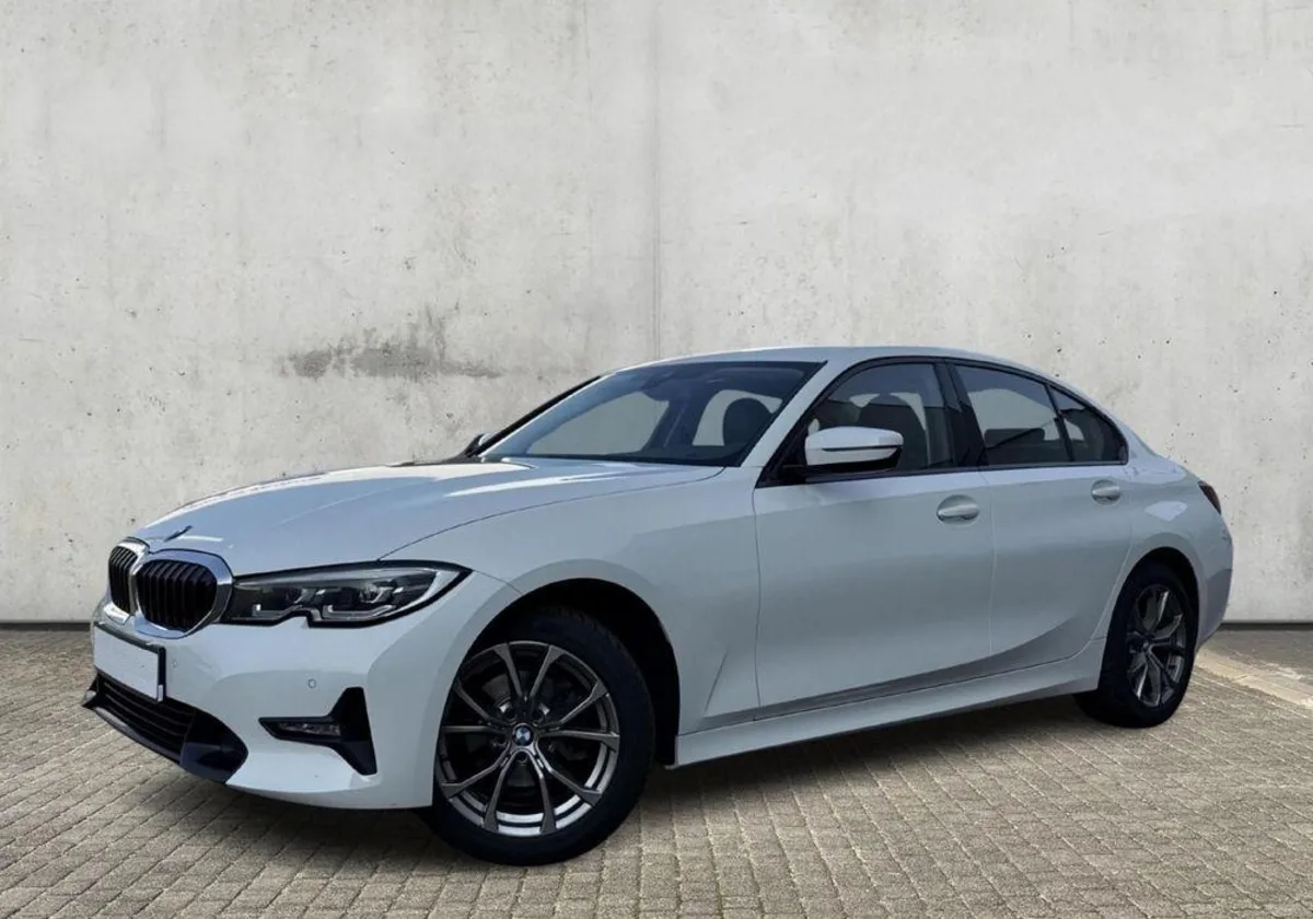 BMW Seria 3 318d mHEV Sport Line aut
