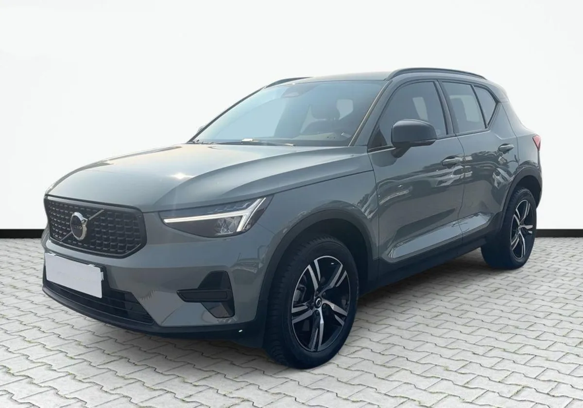 Volvo XC 40 XC40 B3 Plus Dark aut